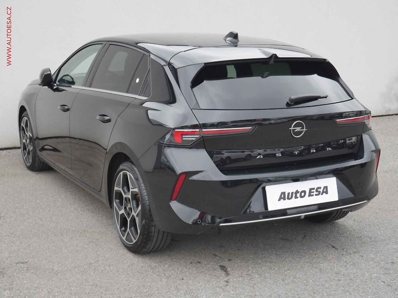 Opel Astra (2023) 1.2PT, 1.maj,ČR, Elegance - fotka 6 z 15