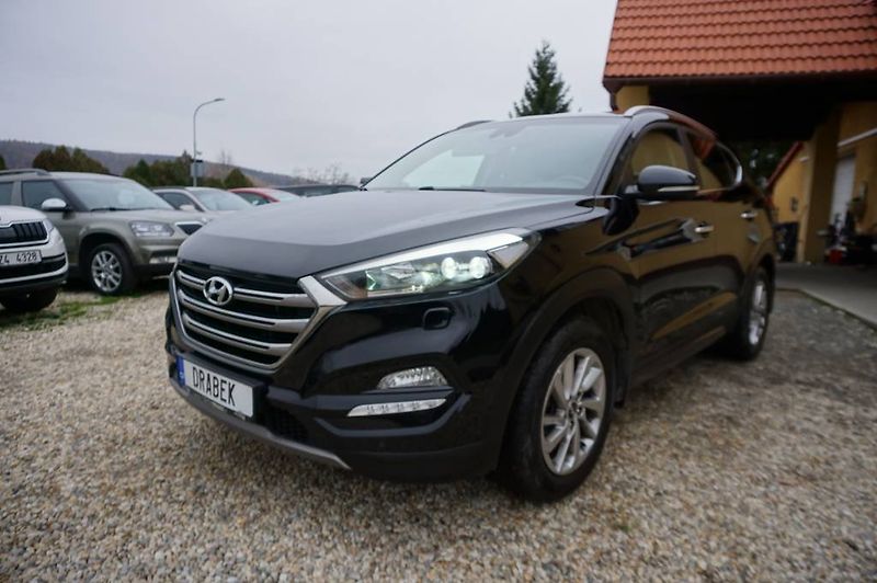 Hyundai Tucson (2016) 2,0 4X4 1,MAJ - fotka 8 z 49