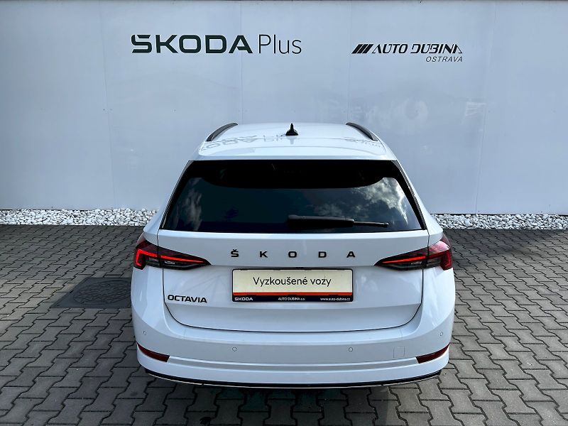 Škoda Octavia (2024) Combi 1.5 TSI e-TEC 110kW DSG - fotka 6 z 35