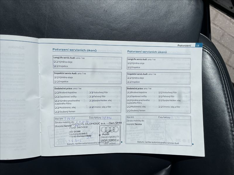 Audi Q5 3,0 TDi Quattro S-Line CZauto - fotka 36 z 44