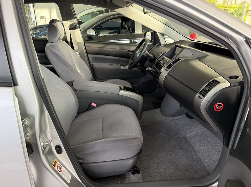 Toyota Prius (2005) - fotka 17 z 24