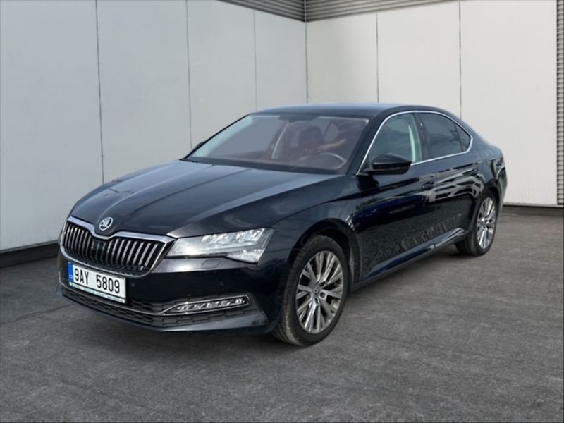Škoda Superb 2,0 TDI Style 4x4 DSG - fotka 3 z 11