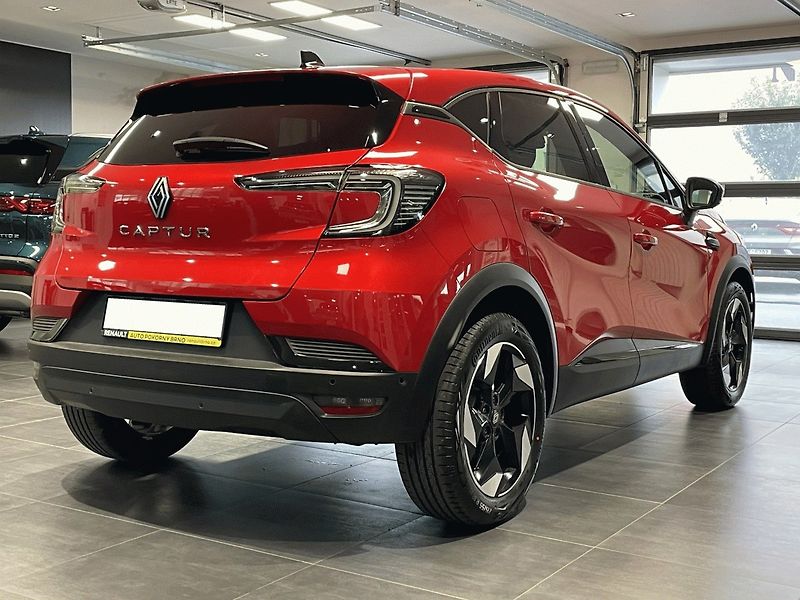 Renault Captur (2026) Techno 1,0TCe 90k - fotka 4 z 26