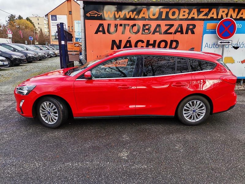 Ford Focus (2021) 2.0TDCi 110kw Titanium AUT - fotka 2 z 38