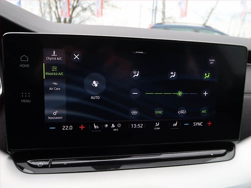 Škoda Octavia (2023) Style 2.0 TDI, ČR,1.maj - fotka 15 z 19