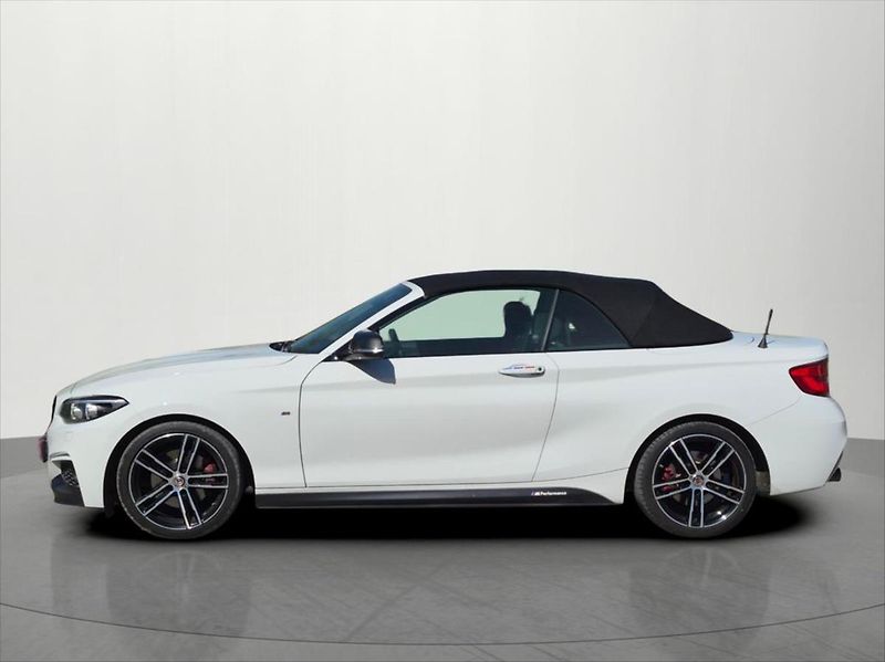 BMW Řada 2 2,0 220d cabrio Mpaket ČR - fotka 6 z 21