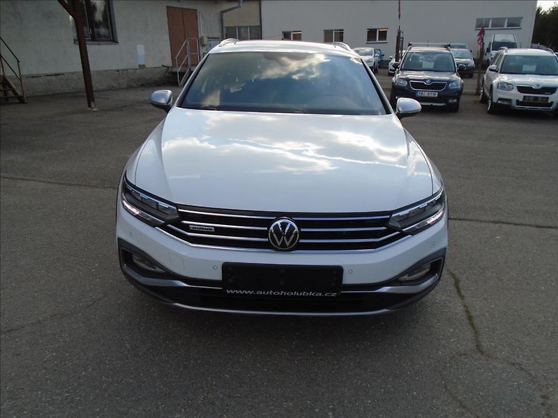 Volkswagen Passat 2,0   ALLTRACK 2.0.TDI-CR - fotka 3 z 35