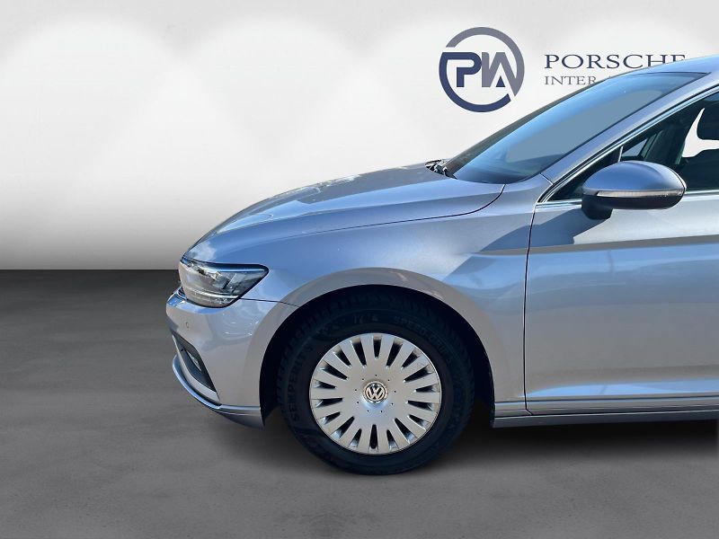 Volkswagen Passat 2.0TDI 7DSG BUSINESS PREMIUM 1 - fotka 10 z 22