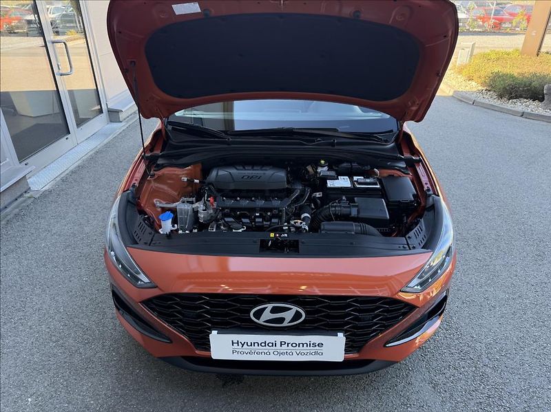 Hyundai i30 1,5 i  HB FL Family Climate - fotka 20 z 25