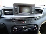 Kia Ceed (2019) 1.6 CRDi, ČR, AC, tempo - náhled 15