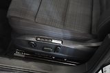 Volkswagen Passat (2022) 2.0TDI DSG Display LED TAŽNÉ - náhled 17
