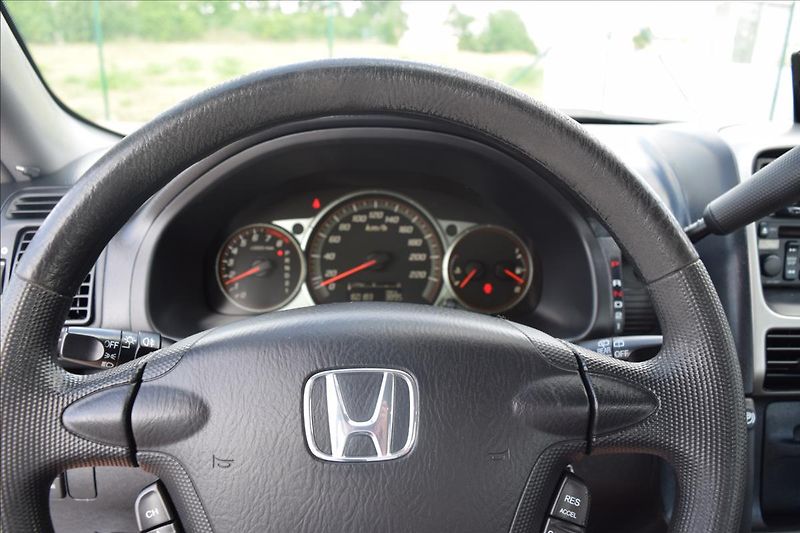 Honda CR-V 2,0 I 110KW AUTOMAT NÍZKÉ KM - fotka 39 z 50