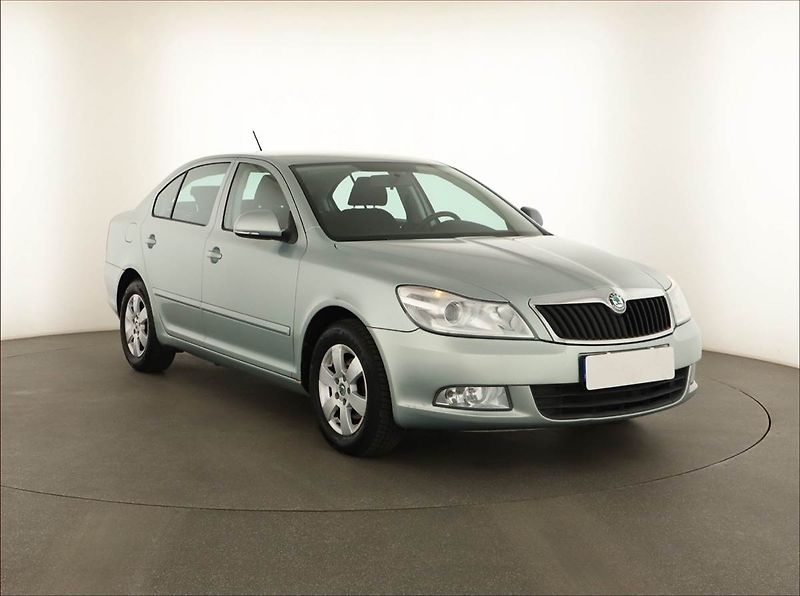 Škoda Octavia (2012) 1.6 TDI, Tempomat - fotografie inzerátu