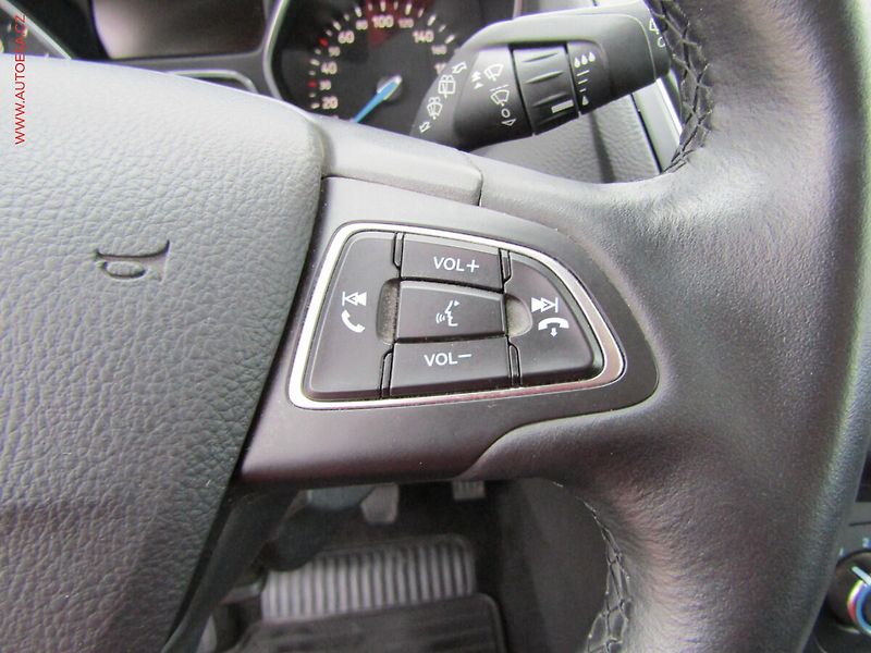 Ford Focus (2015) 1.5 TDCi, 2.maj,ČR, AC - fotka 14 z 14