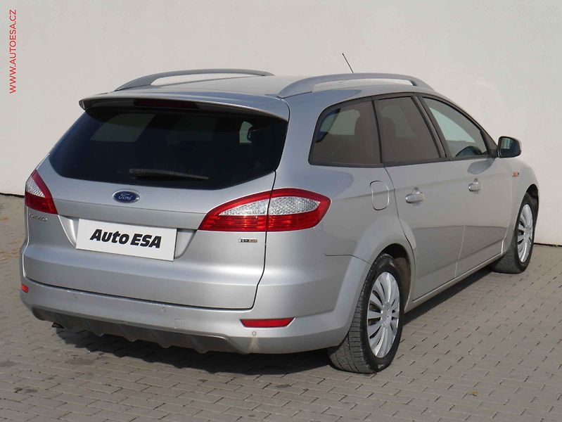 Ford Mondeo (2010) 2.0TDCi - fotka 4 z 21