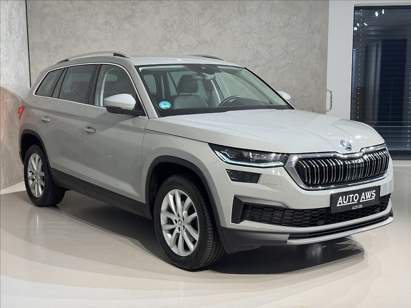 Škoda Kodiaq 2,0 TDi  DSG Style LED Virtual - fotka 3 z 45
