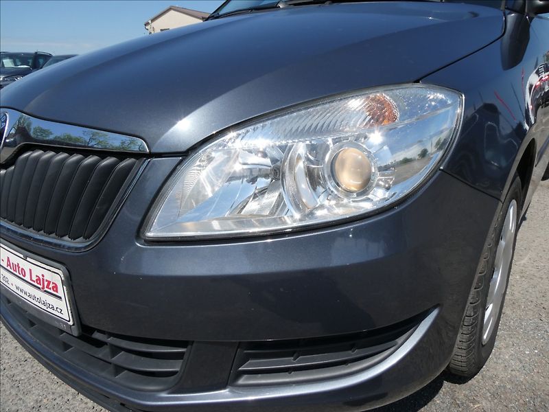 Škoda Fabia 1,2 TSi po servise,auto klima - fotka 4 z 48