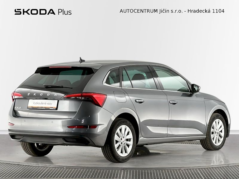 Škoda Scala (2023) DSG 1.5TSI 110kW Style Plus - fotka 2 z 28