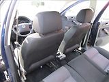 Volkswagen Golf 1.4i 16V, Klima - náhled 24