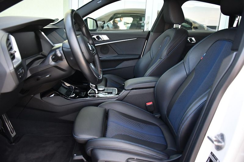 BMW Řada 2 218d M-SPORT 1M ČR - fotka 13 z 40