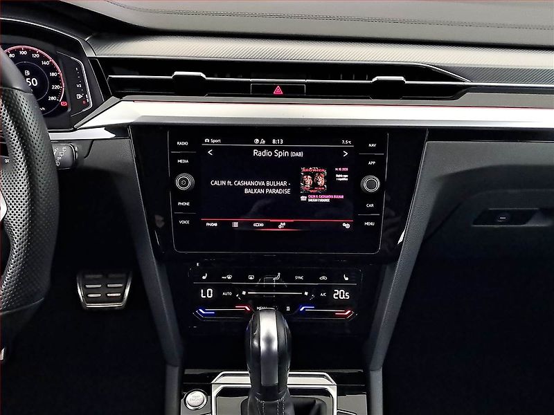 Volkswagen Arteon (2021) R-line 2.0 TDI 4Motion - fotka 12 z 23