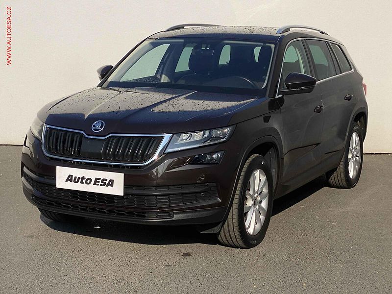 Škoda Kodiaq (2017) 1.4 TSi 4x4, Style, LED, navi - fotka 3 z 20