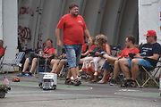 Pět stovek amerických korábů silnic se sjelo na sraz osmiválců Hradecká V8 na hradecké letiště.