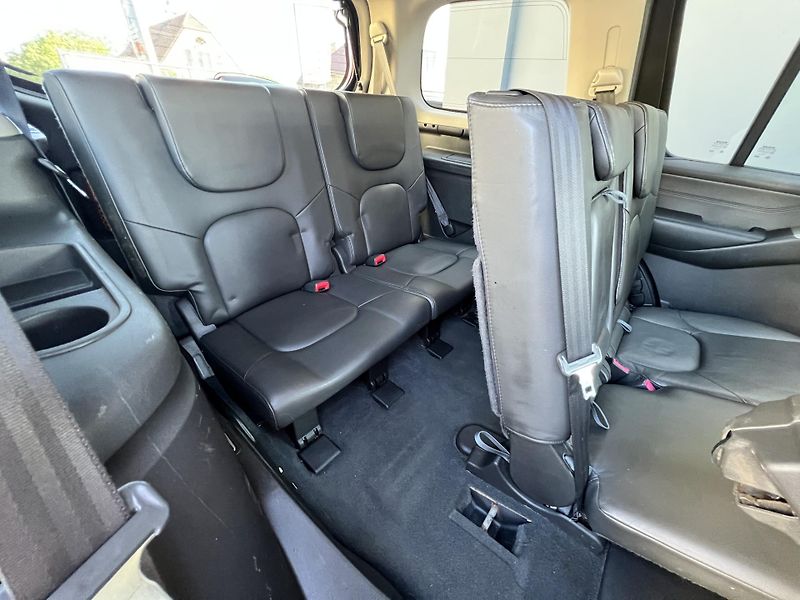 Nissan Pathfinder 2.5DCi 4x4 AUTOMAT 7MÍST  - fotka 30 z 43