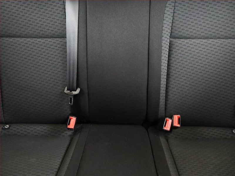 Škoda Fabia (2010) 1.6 TDI, po STK, servisované - fotka 8 z 13