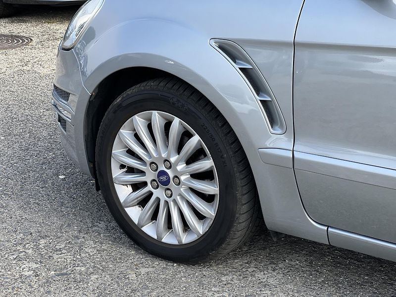 Ford S-MAX 2.0TDCi 7MÍST TEMPOMAT KŮŽE - fotka 40 z 43