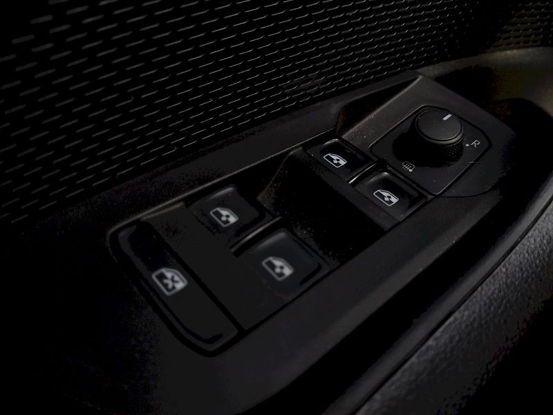 Škoda Octavia (2021) Combi Ambition Plus 2,0 Tdi 85 - fotka 21 z 32