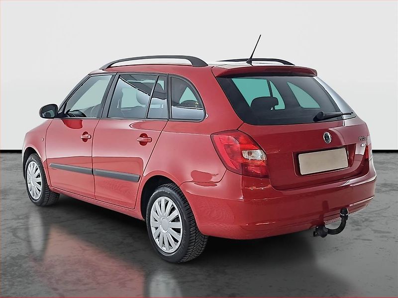 Škoda Fabia (2012) 1.2 TSI, Automat, Tempomat - fotka 4 z 18