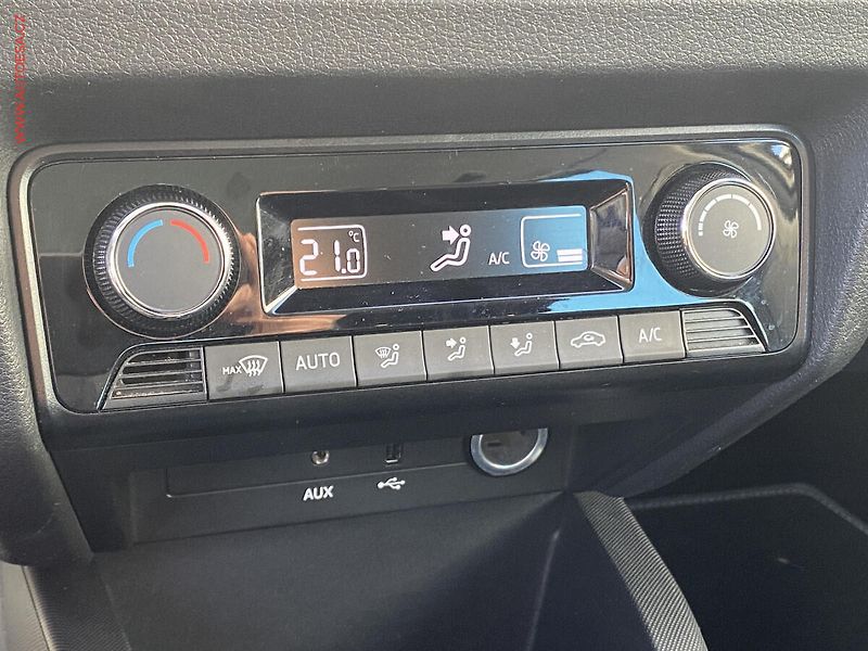 Škoda Fabia (2015) 1.2 TSi, Edition - fotka 14 z 18