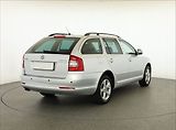 Škoda Octavia (2012) 2.0 TDI, 4X4, Serv.kniha - náhled 4