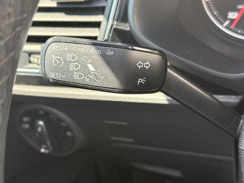 Seat Leon (2016) 1.4 TSI 92 kW Style - fotka 17 z 20