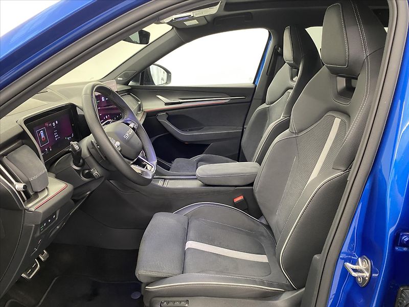 Škoda Kodiaq 1,5 TSI 150kW iV SportLine - fotka 5 z 26