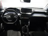 Peugeot 2008 (2020) 1.2PT, ČR, Active - náhled 8