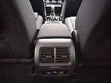 Volkswagen Touran 2.0 TDI  7DSG Highline - náhled 17