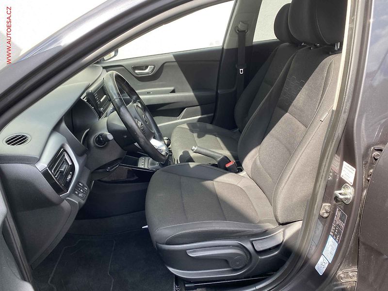 Kia Rio (2018) 1.2 i, AC, bixen, park.asist - fotka 9 z 16