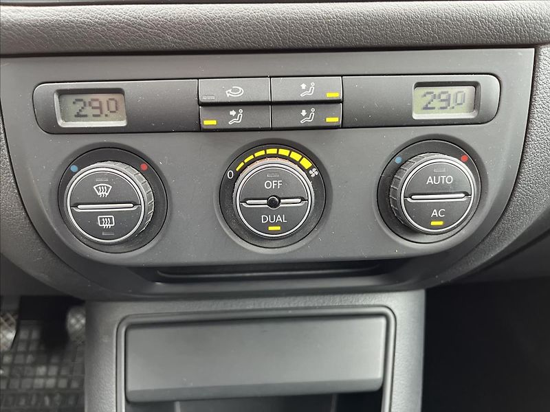 Volkswagen Golf Plus 1.4 i ROZVODY 2x KOLA STK 1/28 - fotka 16 z 36