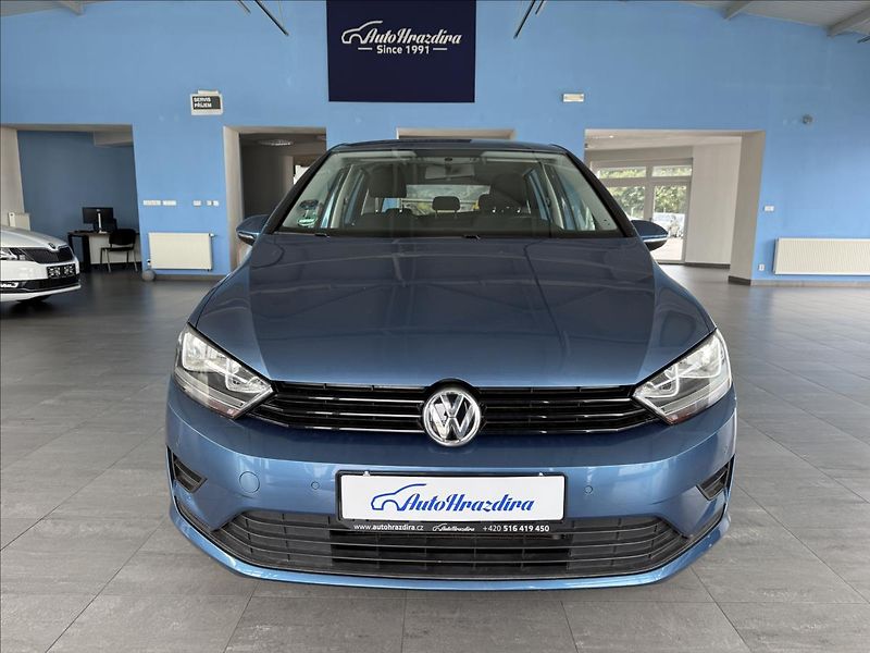 Volkswagen Golf Sportsvan 1,2   TSI 63kW,SERVISKA,2.MAJ - fotka 2 z 24