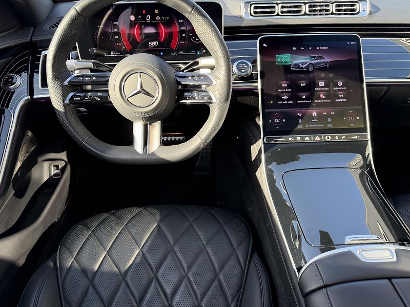 Mercedes-Benz Třídy S (2025) S450d 270kW AMG LONG TV NT R21 - fotka 23 z 50