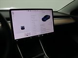 Tesla Model 3 Long Range Dual Motor LED - náhled 16