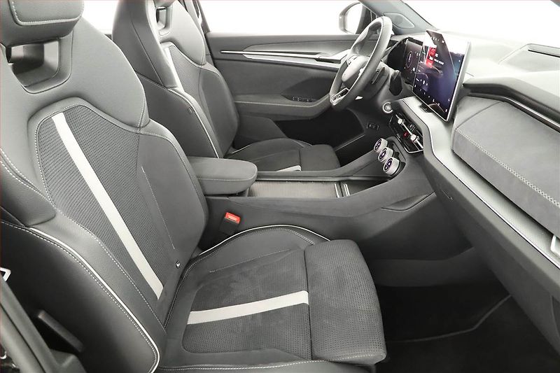 Škoda Kodiaq (2025) 2.0 TDI, Sportline - fotka 7 z 20