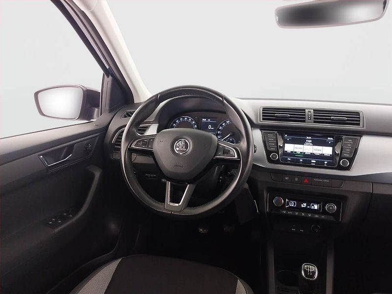 Škoda Fabia (2016) Ambition 1.4 TDI, Tempomat - fotka 7 z 20