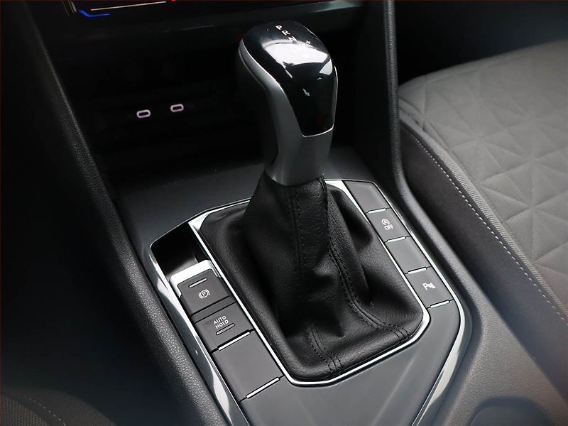 Volkswagen Tiguan (2022) Life 1.5 TSI - fotka 11 z 15
