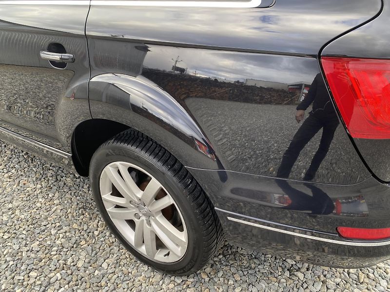 Audi Q7 3.0TDi 4x4 240PS FL 8Q SLINE!! - fotka 35 z 156