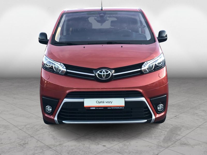 Toyota ProAce 2.0D4-D VIP AT L1 - fotka 4 z 29