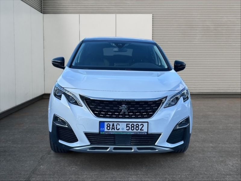 Peugeot 3008 1,5 BHDI Allure AT - fotka 2 z 11