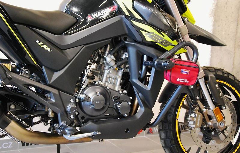 Zontes U 125 (2022) Hyper Trail - původ ČR, po 1. - fotka 6 z 20